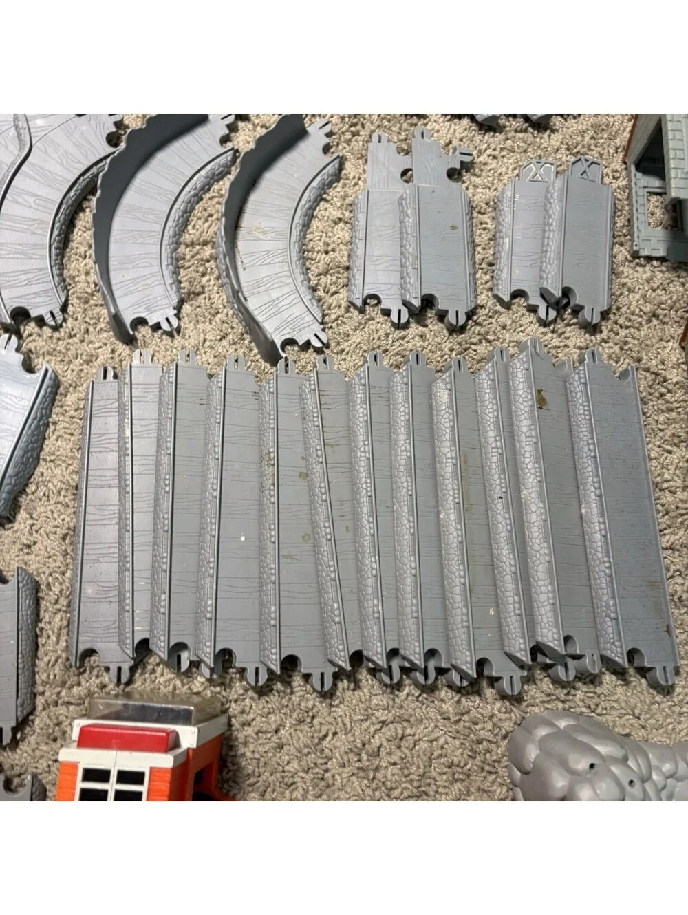 Thomas TrackMaster Gray Track Lot Sodor Engine Works Wash Buildings Bridges